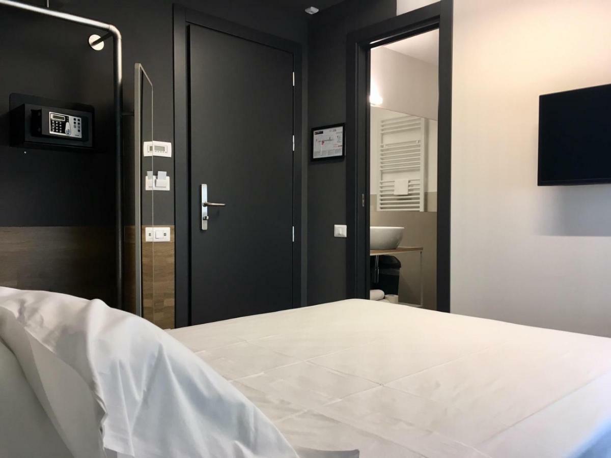 科西贝斯特韦斯特酒店 Torrimpietra 外观 照片